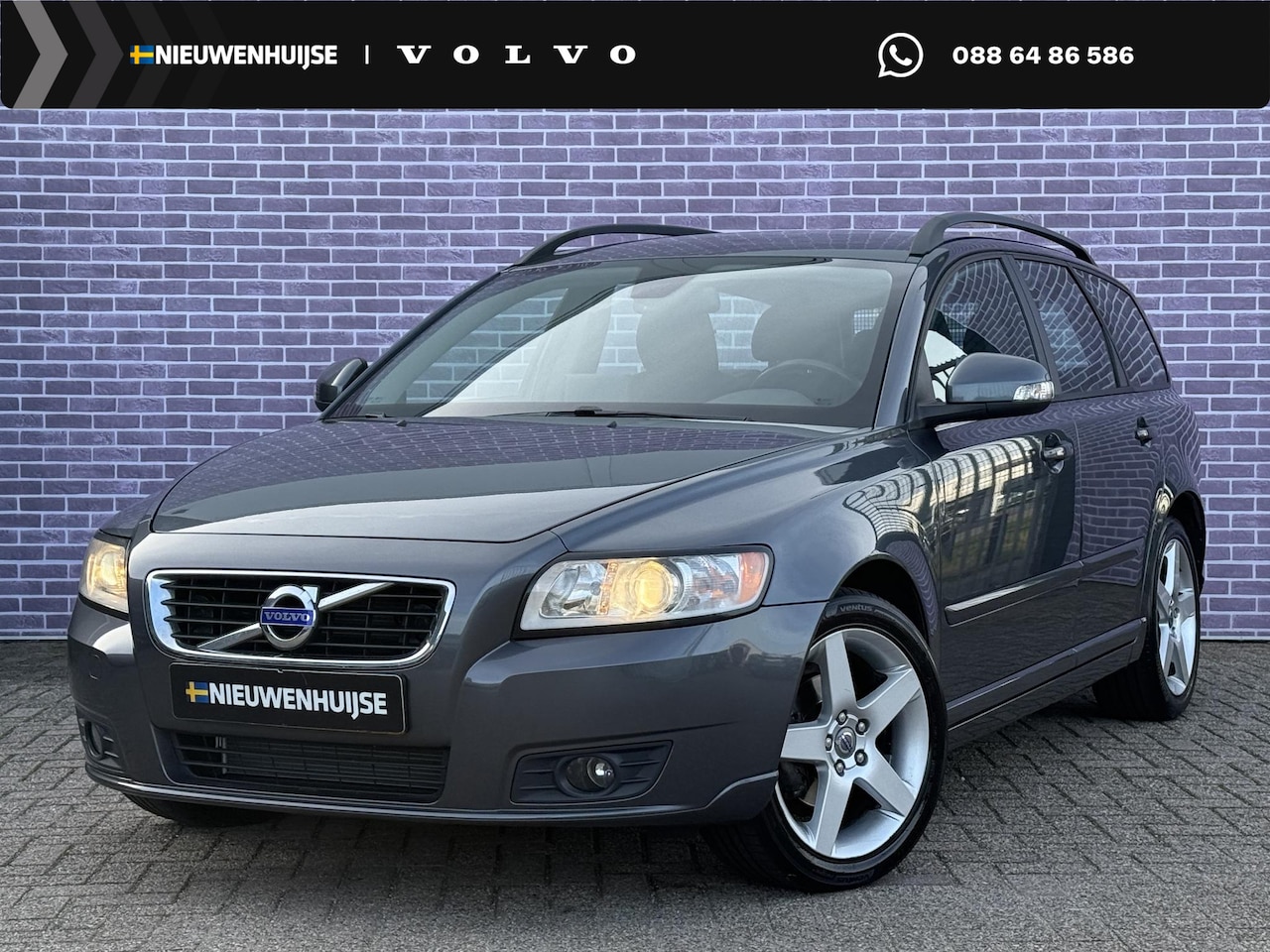 Volvo V50 - 2.0 Sport | Trekhaak | Cruise control | Dakrails | Climate control | Volvo dealer onderhou - AutoWereld.nl