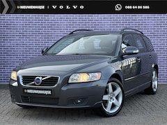 Volvo V50 - 2.0 Sport | Trekhaak | Cruise control | Dakrails | Climate control | dealer onderhouden |