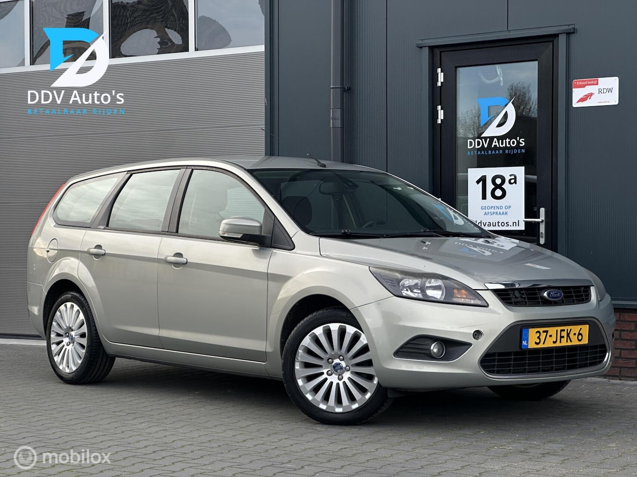 Ford Focus Wagon - 1.8 Titanium Flexi Fuel 1.8 Titanium Flexi Fuel - AutoWereld.nl