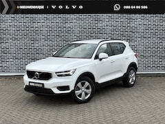 Volvo XC40 - T2 Momentum Core | Cruise Control | Parkeersensoren voor + achter | Parkeercamera | DAB+ |