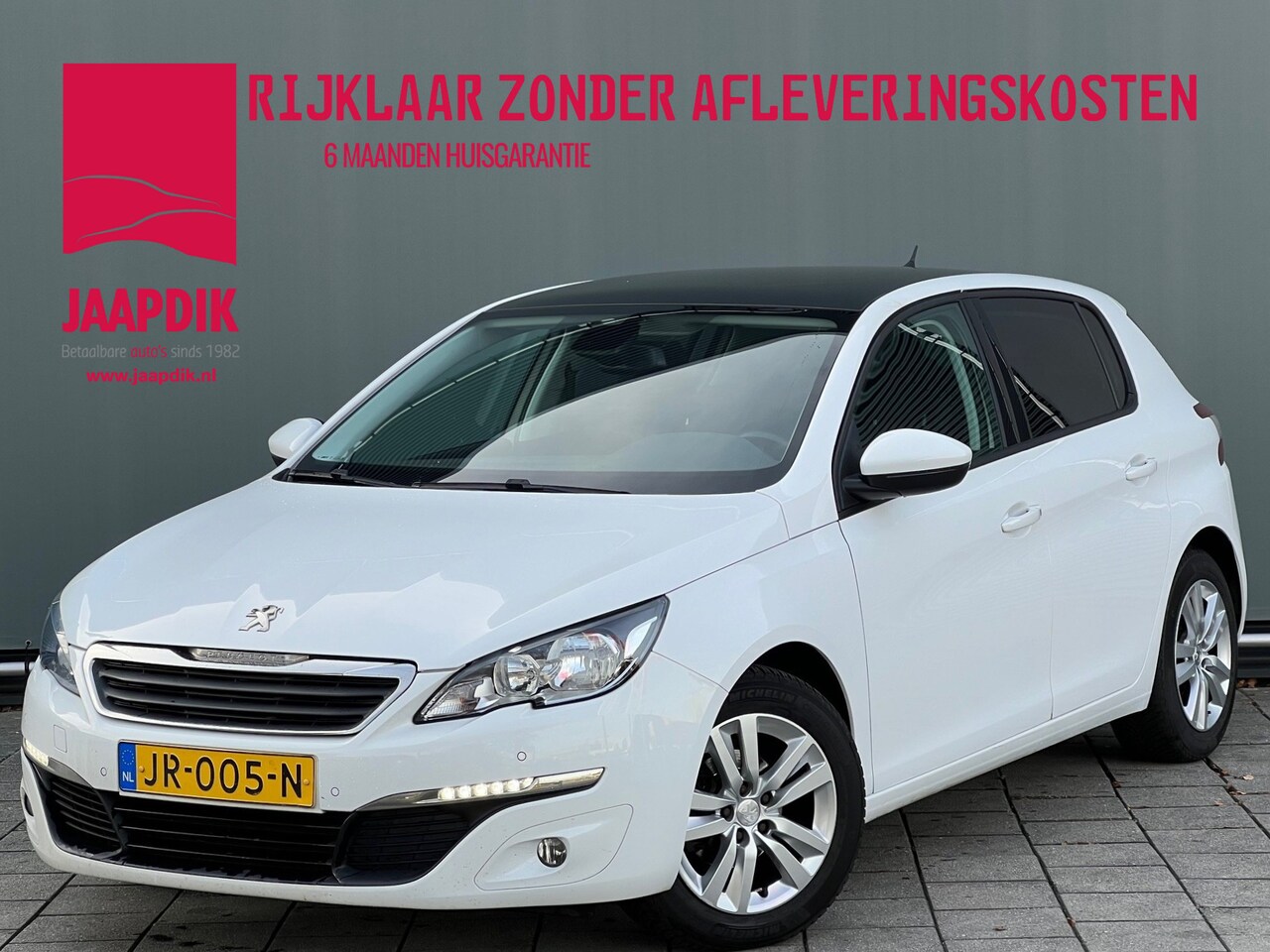 Peugeot 308 - BWJ 2016 | 1.2T 110PK Executive | PANO | CLIMA | NAVI | CAMERA A | PRIVACY GLASS | PDC | C - AutoWereld.nl