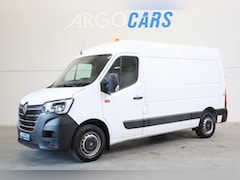 Renault Master - T35 2.3 dCi 150PK L2/H2 CAMERA NAVI AIRCO TREKHAAK PDC CRUISE CONTROL LEASE V/A € 134, - p