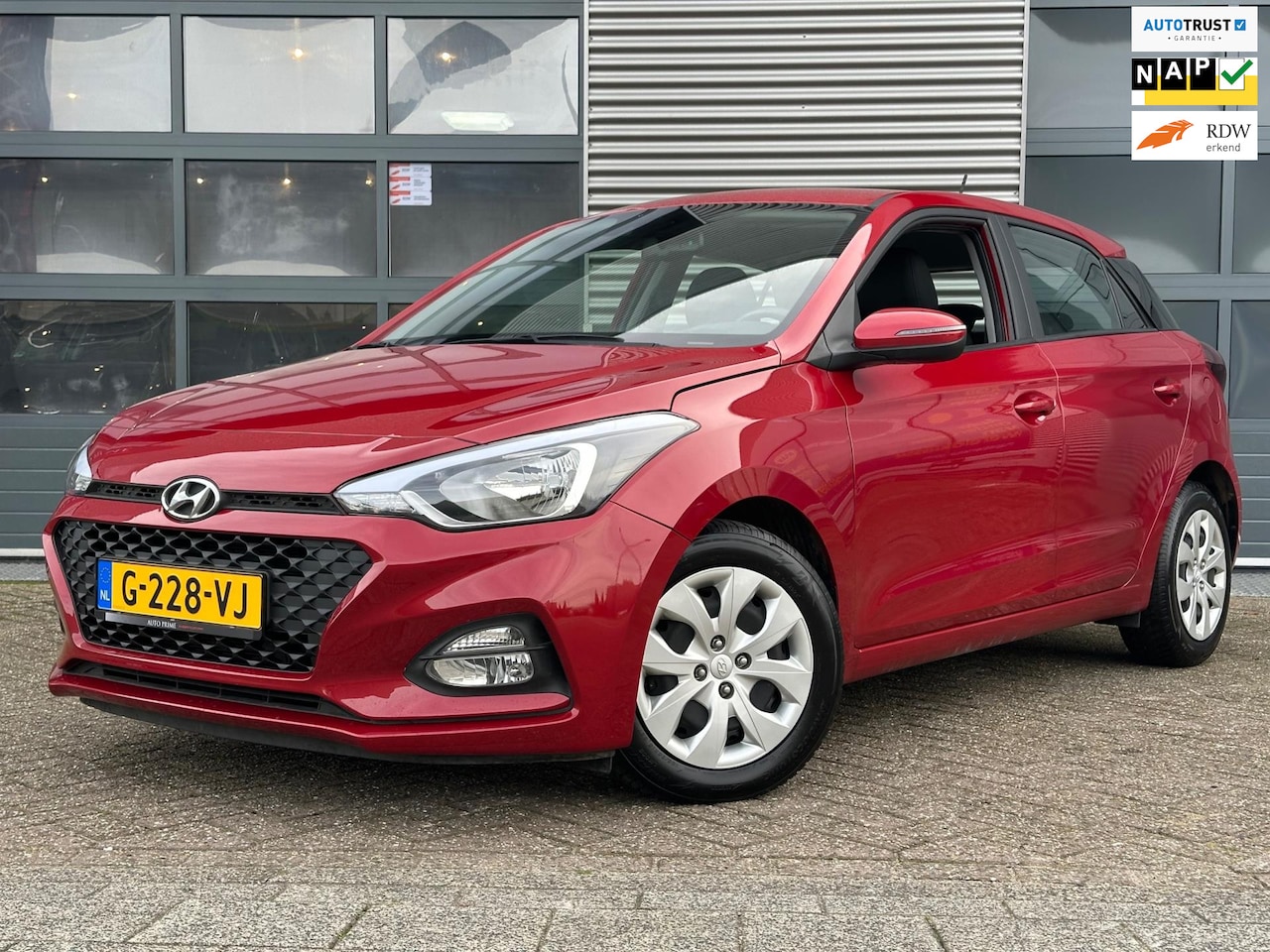Hyundai i20 - 1.0 T-GDI Comfort | CRUISECR | Camera | CarPlay| PDC - AutoWereld.nl