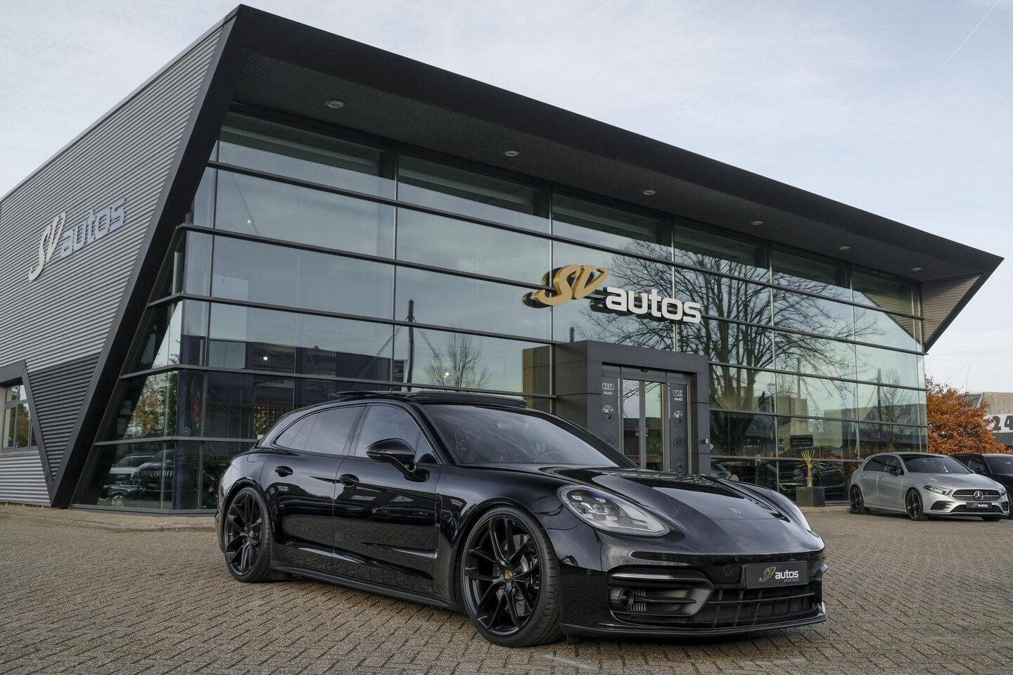 Porsche Panamera Sport Turismo - 2.9 4S 560pk E-Hybrid Facelift Panoramadak *BTW* Luchtvering Softclose Bose 22" LMV Camera - AutoWereld.nl