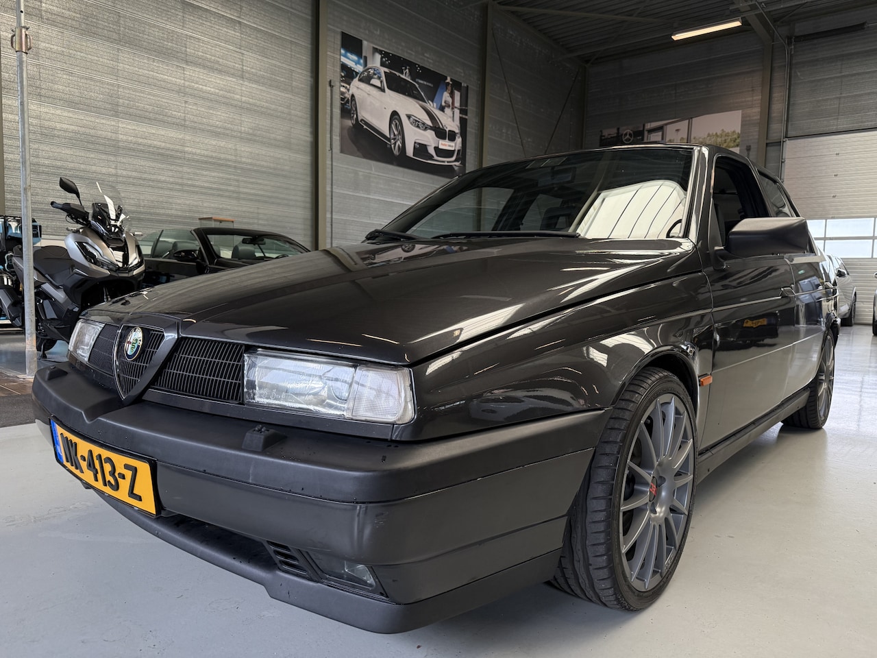 Alfa Romeo 155 - 2.5 V6 Airco, Elektrische stoelen, Lichtmetalen velgen - AutoWereld.nl