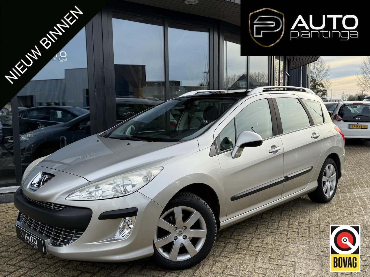 Peugeot 308 SW - 1.6 VTi XS 120PK | AUTOMAAT | Volledig Dealeronderhouden | Nieuwe APK | NL Auto | Trekhaak - AutoWereld.nl