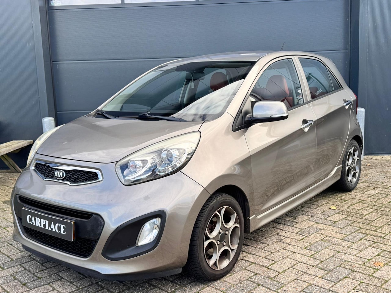 Kia Picanto - 1.0 CVVT ISG Design Edition 1.0 CVVT ISG Design Edition - AutoWereld.nl