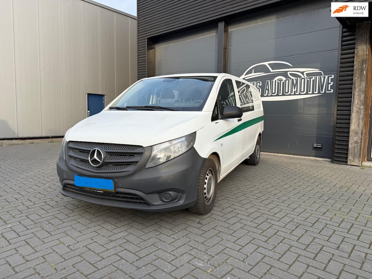 Mercedes-Benz Vito - 111 CDI Lang DC Comfort Dub Cabine - AutoWereld.nl