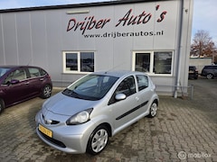 Toyota Aygo - 1.0-12V +