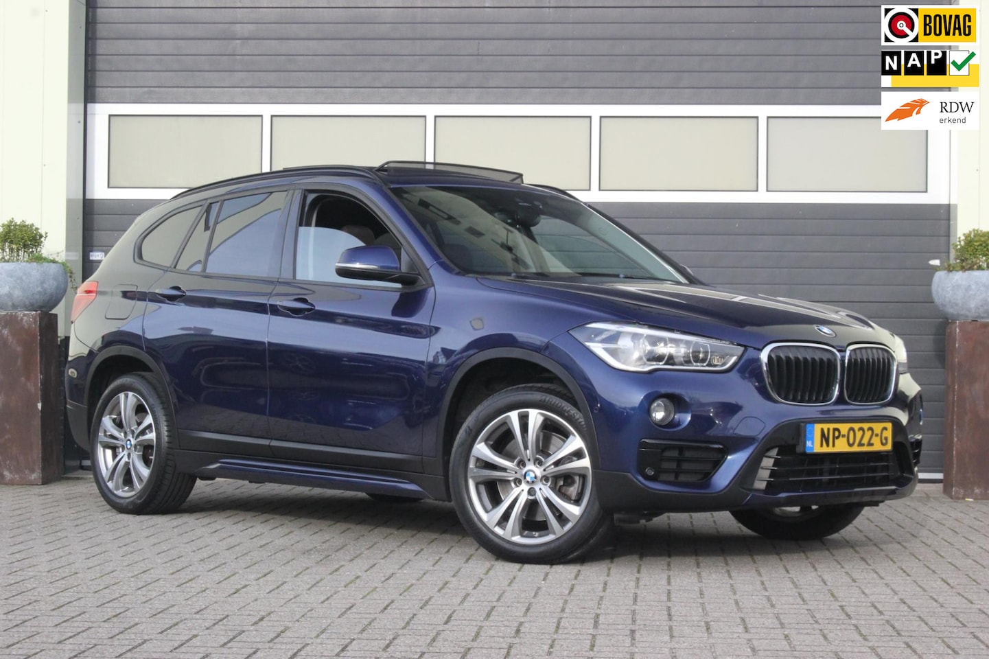 BMW X1 - XDrive20i High Executive | Trekhaak | - AutoWereld.nl
