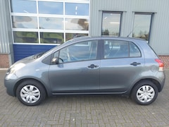 Toyota Yaris - 1.0 VVTi Acces cruise control