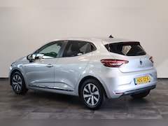 Renault Clio - 1.6 E-Tech Hybrid 145 Evolution Navigatie Full-led PDC