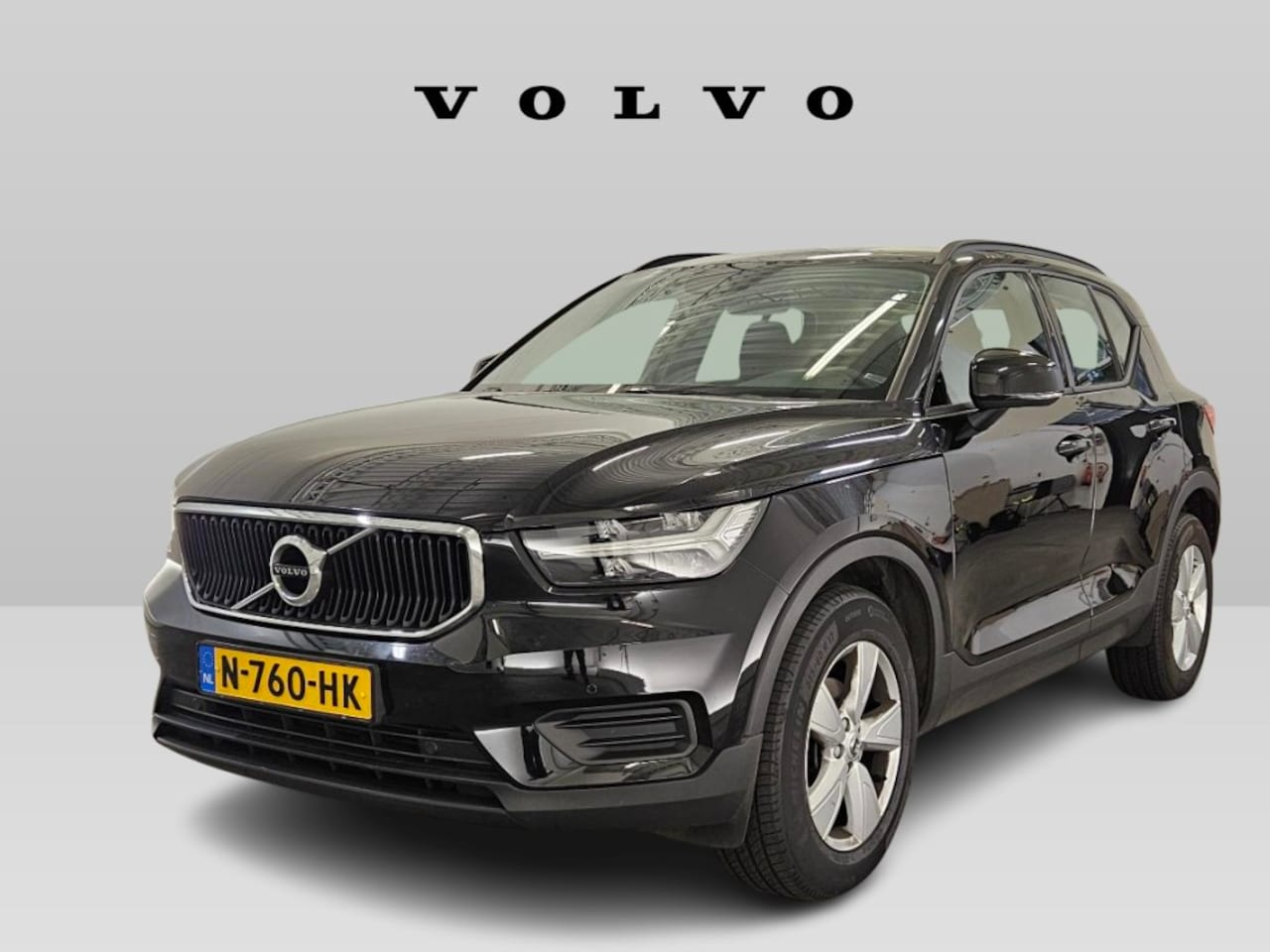Volvo XC40 - 1.5 T2 Momentum Core | OnyxBlack | Navigatie | Carplay | OnCall | Camera - AutoWereld.nl