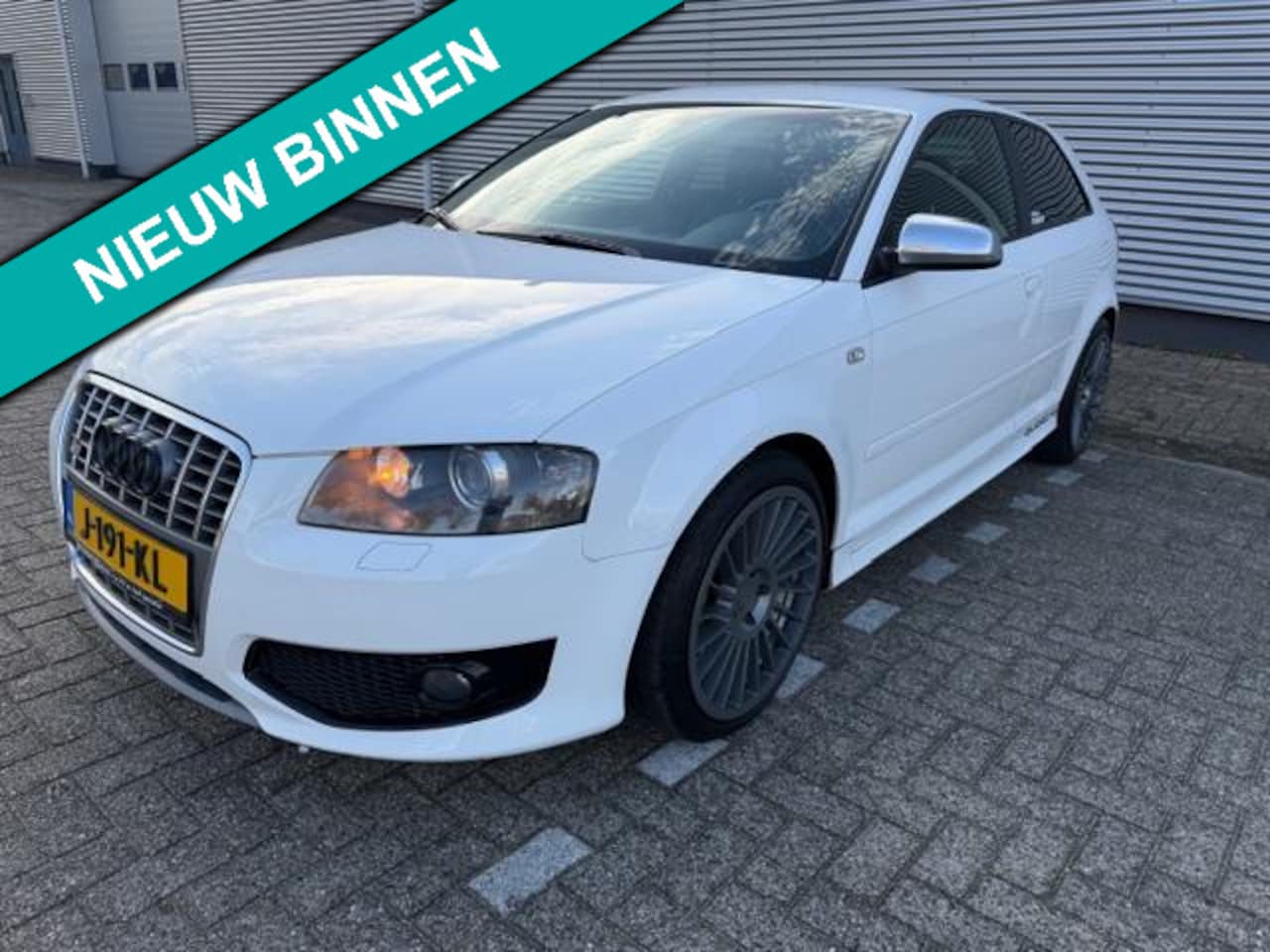 Audi A3 - 2.0 TFSI S3 quattro Ambition 2.0 TFSI S3 quattro Ambition - AutoWereld.nl