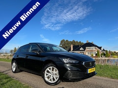 SEAT Leon - 1.0 TSI Style Launch Edition Panoramadak / Nieuw Model / Virtual cockpit