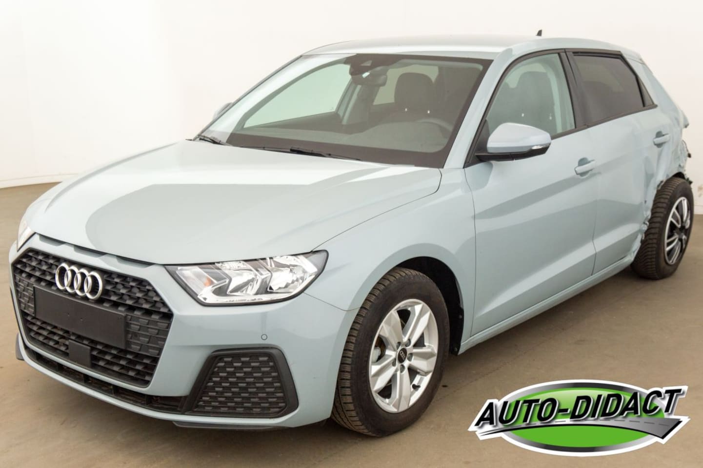 Audi A1 - 1.0 TFSI Automaat 14.309 km Clima Navi - AutoWereld.nl