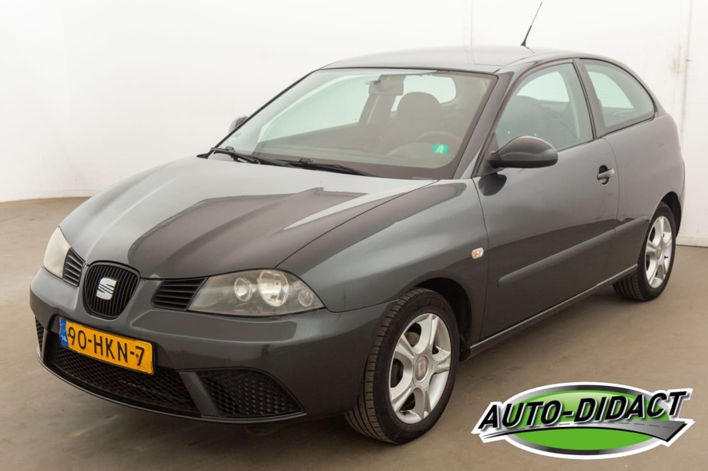SEAT Ibiza - 1.4-16V Airco - AutoWereld.nl