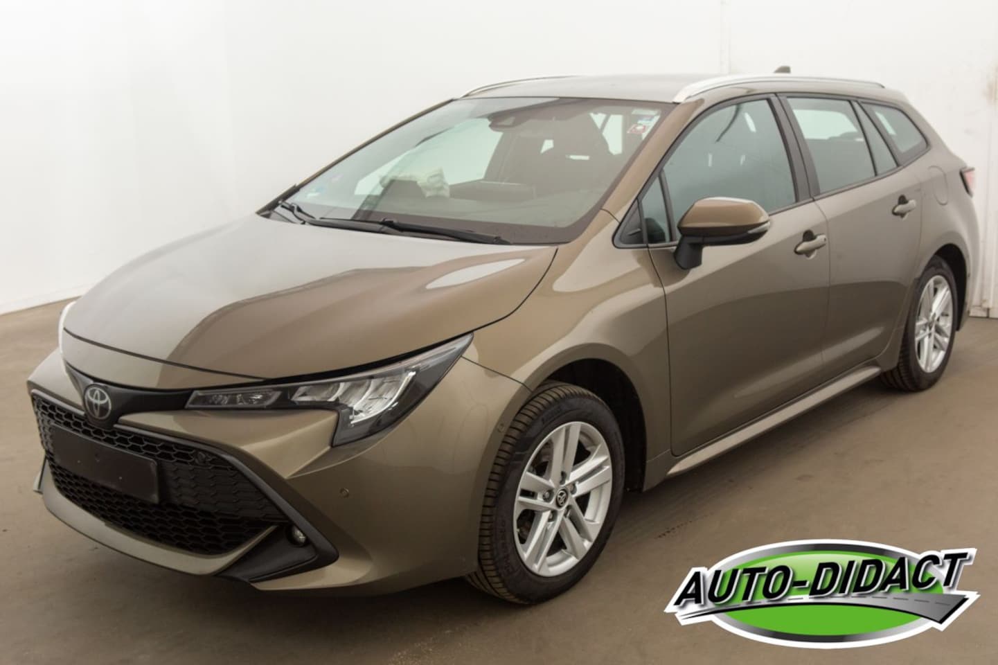 Toyota Corolla - 1.2 117.487 km Clima Navi Camera - AutoWereld.nl