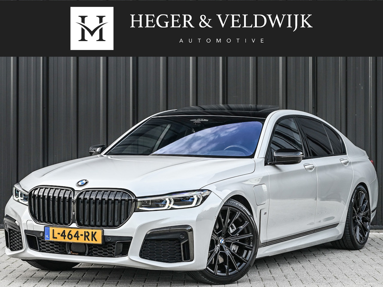 BMW 7-serie - 745e HIGH EXECUTIVE | M-SPORT | COMFORT ACCESS | STOELMASSAGE | ACTIVE CRUISE | ALCANTARA - AutoWereld.nl