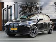BMW iX - xDrive40 Business Edition Plus 77kWh | Head-up | Camera