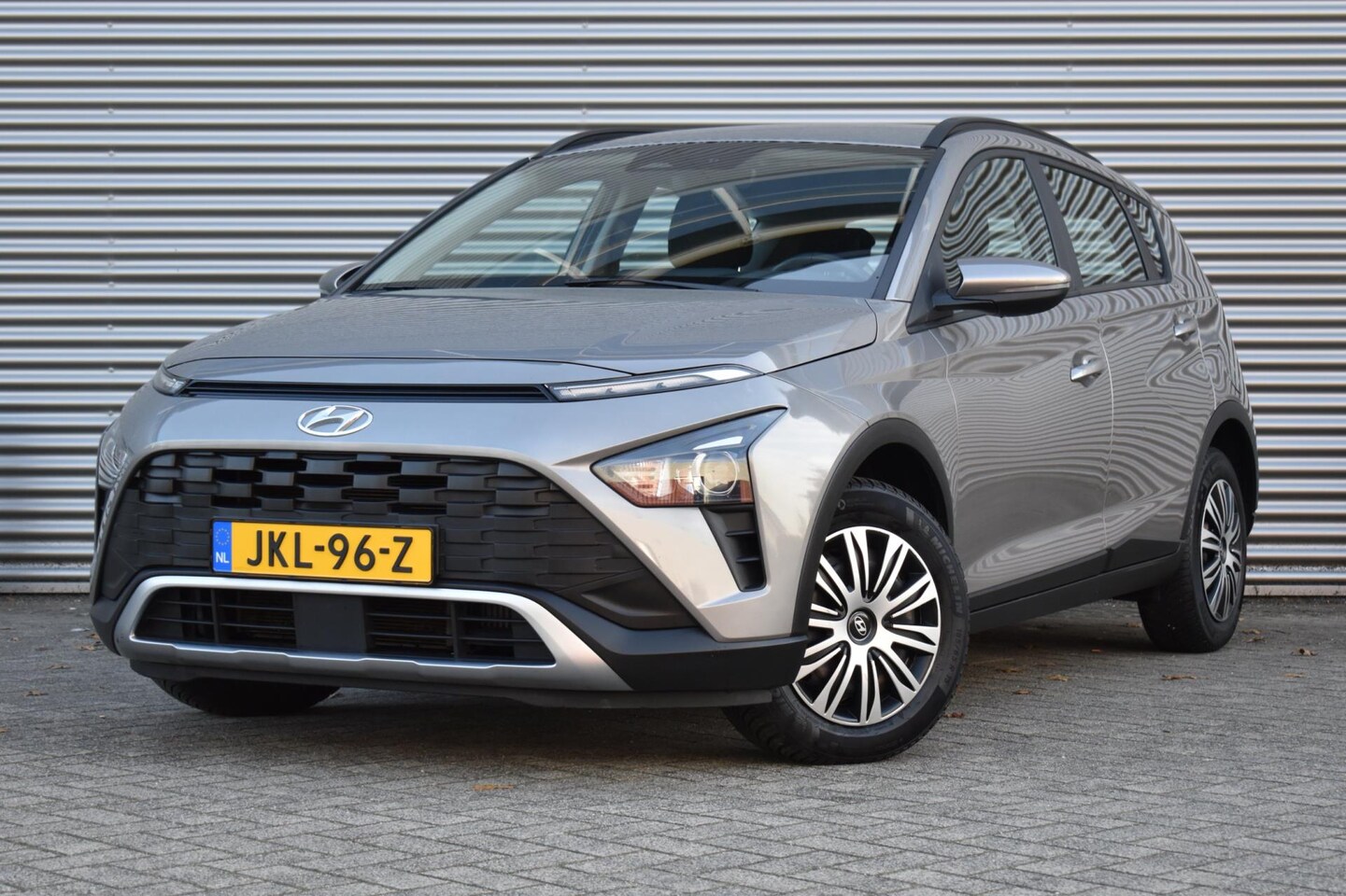 Hyundai Bayon - 1.0 T-GDI Essential, Airco, Ecc, Cruise, Winterpakket, Carplay, Camera. - AutoWereld.nl