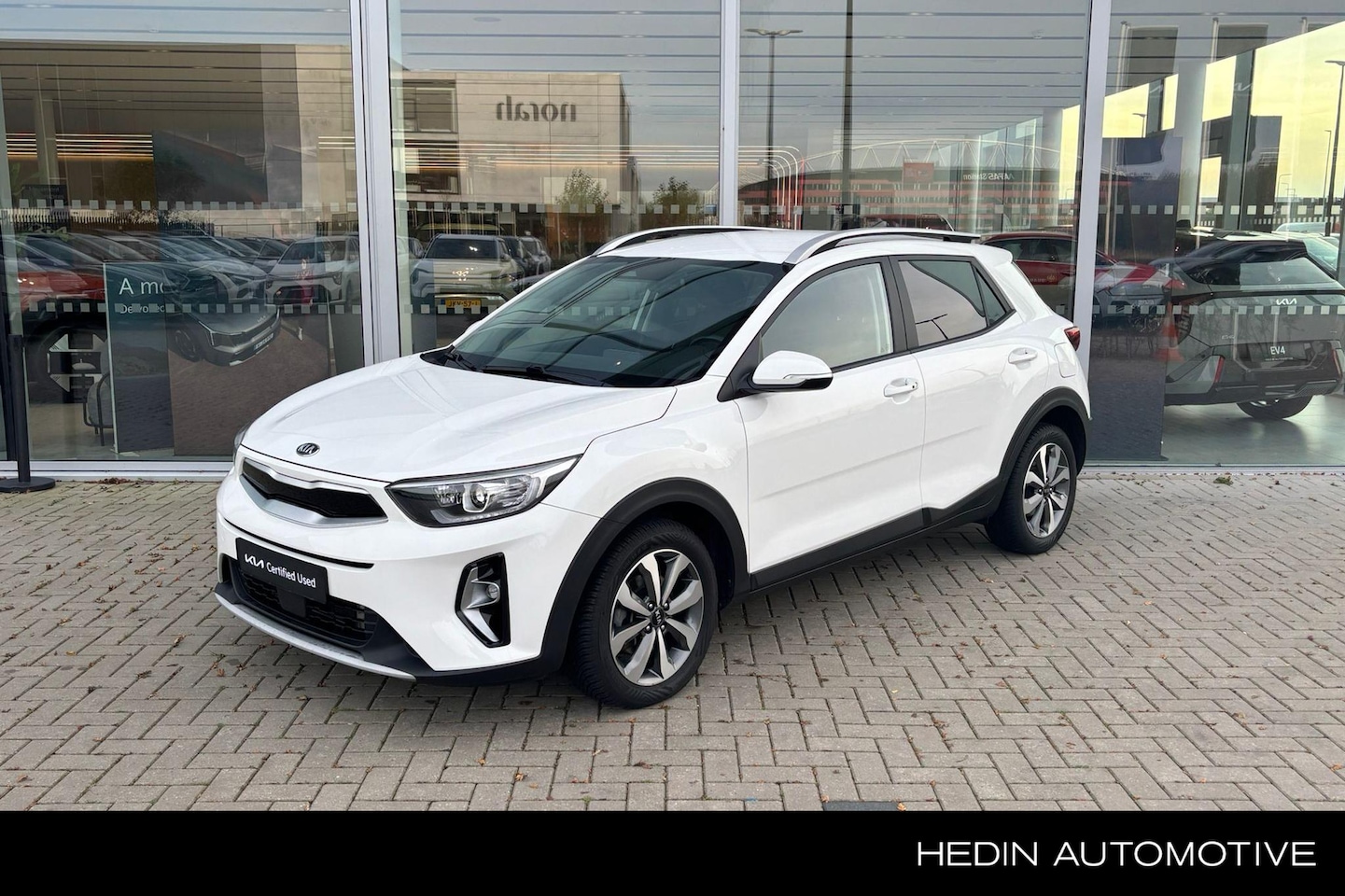 Kia Stonic - 1.0 T-GDi MHEV DynamicPlusLine | Klimaatregeling | Apple Carplay/Android Auto | Navigatie - AutoWereld.nl