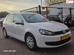 Volkswagen Golf - 1.4 Easyline airco navigatie elektrische ramen cv op afs