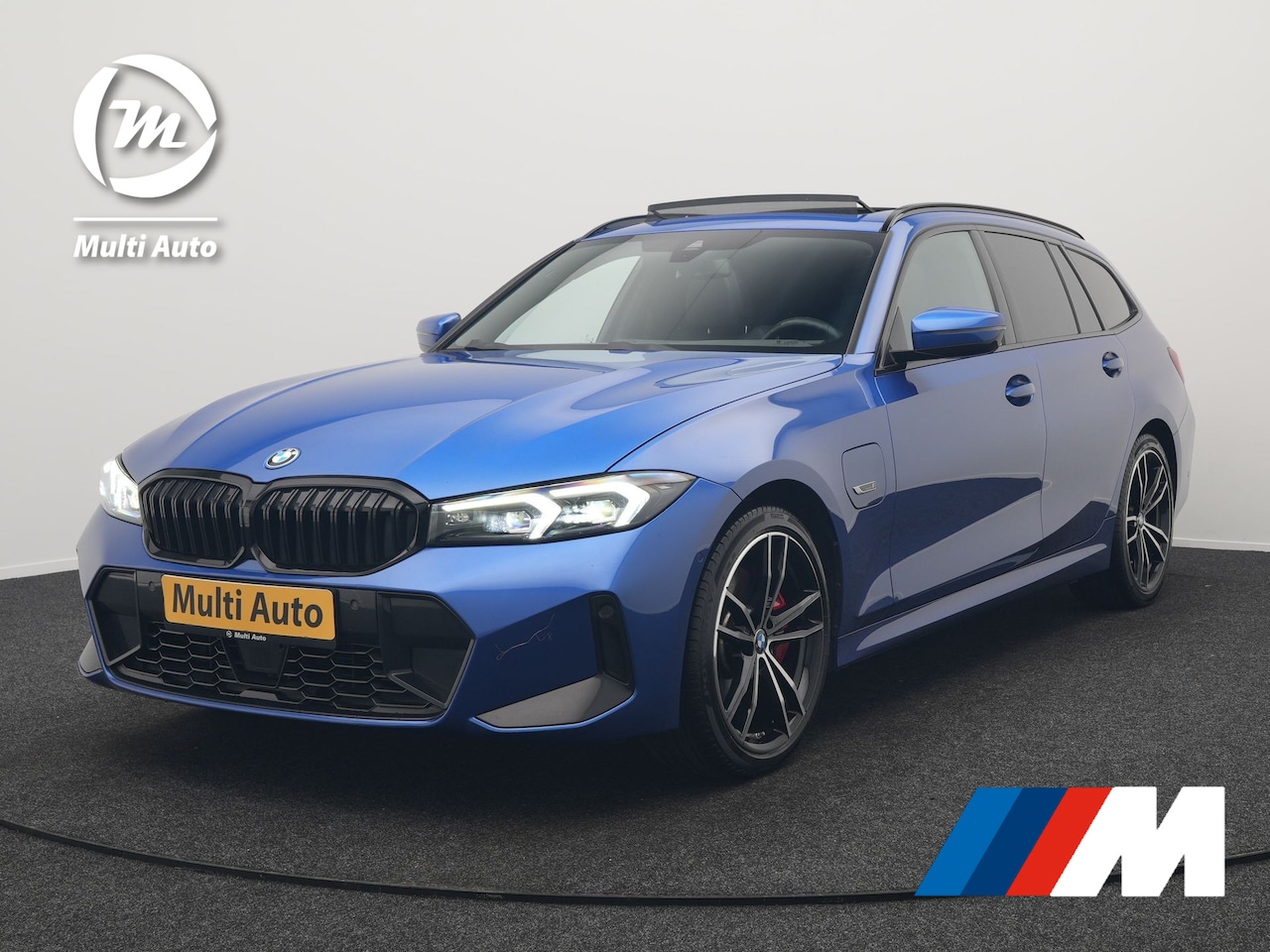 BMW 3-serie Touring - 330e M Sport Pro Plug In Hybrid 292pk Dealer O.H. PHEV | Widescreen Navi | Trekhaak Af Fab - AutoWereld.nl