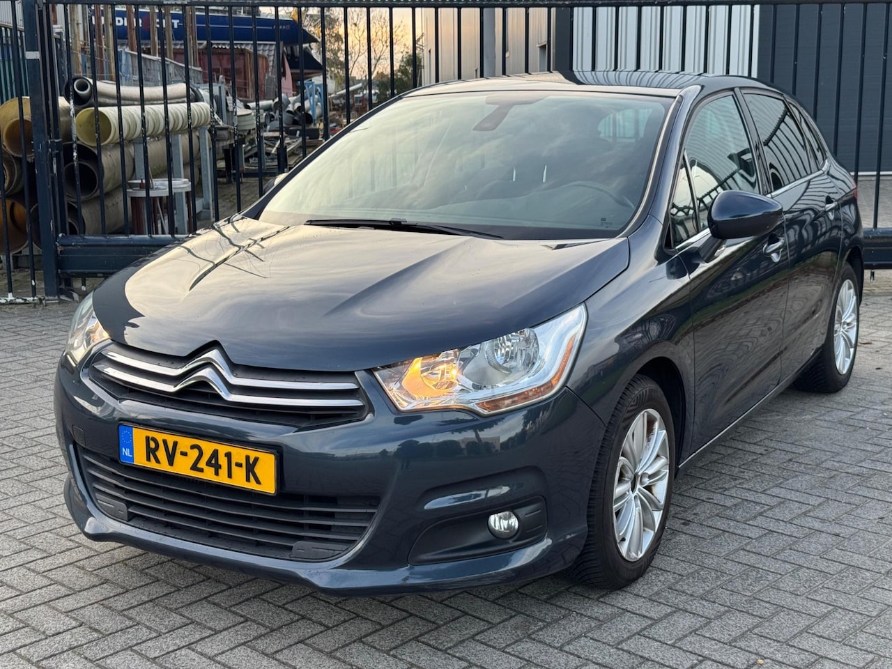 Citroën C4 - 1.6 HDi Ligne Business Clima Navi - AutoWereld.nl