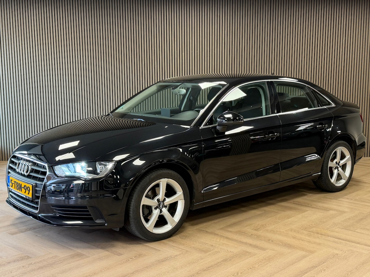 Audi A3 Limousine - 1.4 TFSI Attraction Pro Line NL AUTO NAP NAVI CRUISE CONTROL AIRCO - AutoWereld.nl