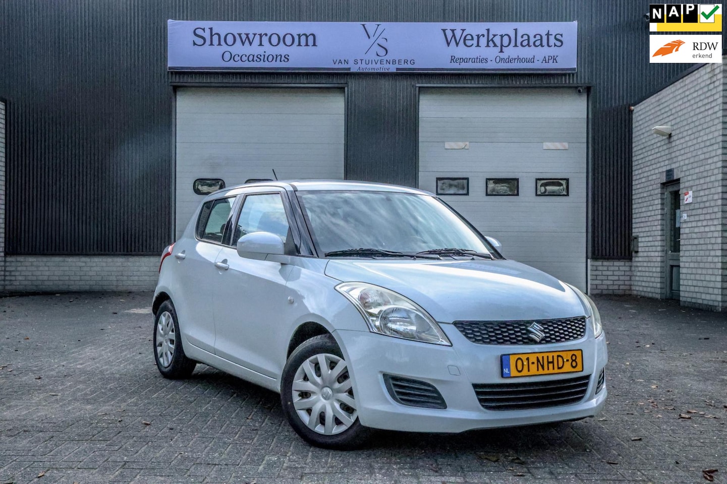 Suzuki Swift - 1.2 Comfort EASSS NAP STOELVERWARMING AIRCO - AutoWereld.nl