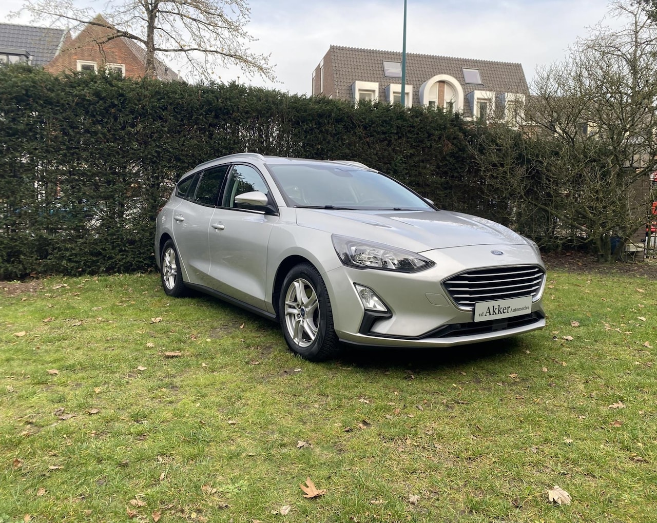 Ford Focus Wagon - 1.0 EcoBoost Trend Edition Business I 1ste eig I Apple I PDC I NL voertuig I Cruise I NAP - AutoWereld.nl