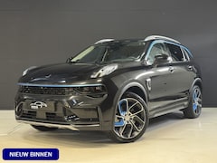 Lynk & Co 01 - 1.5 | Panoramadak | Adaptive cruise | Camera | Stoelverwarming | Carplay | Sfeerverlichtin