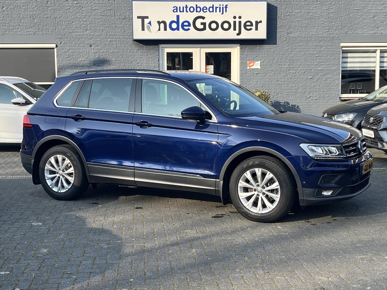 Volkswagen Tiguan - 1.4 TSi 150PK DSG ACT Comfortline | CAMERA | STOELVERW. | KEYLESS | - AutoWereld.nl