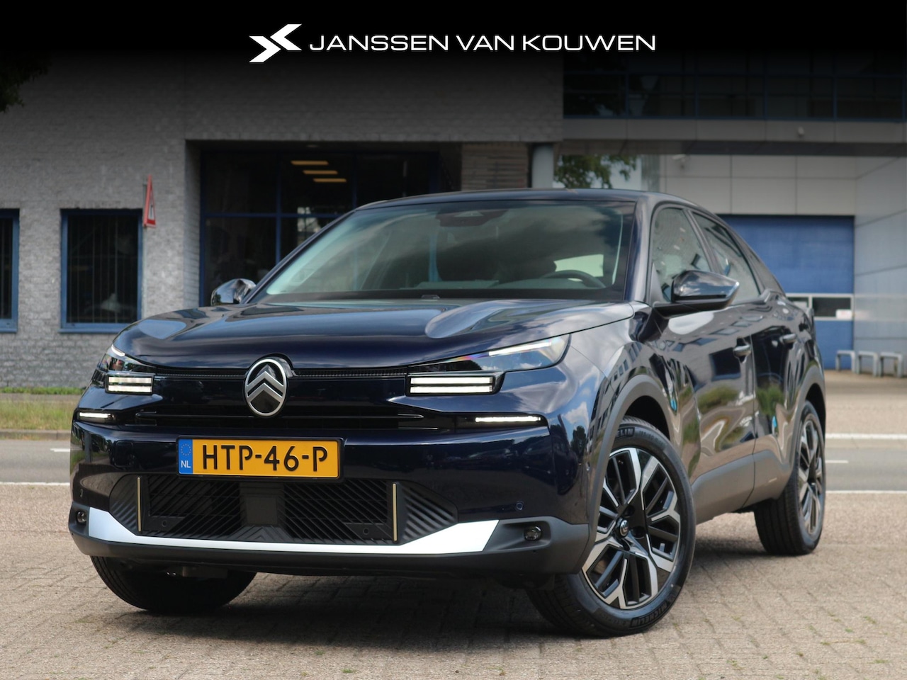 Citroën Ë-C4 - Business 156pk Extended range 54 kWh / Extended Range / Navigatie / Verwarmde Voorruit - AutoWereld.nl