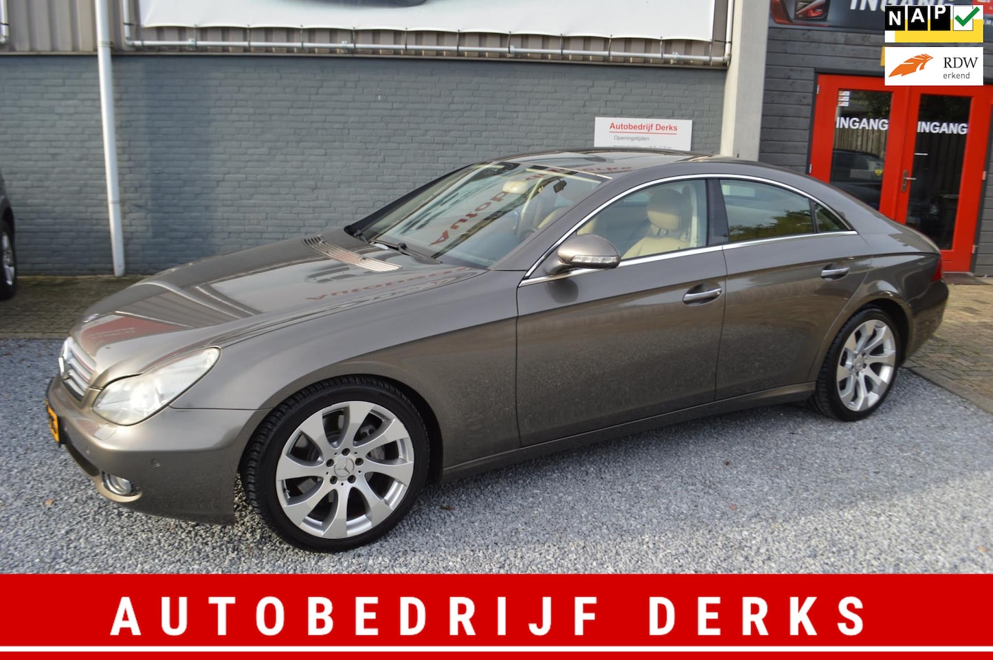 Mercedes-Benz CLS-klasse - 350 Airco Pano Leer Nieuwstaat - AutoWereld.nl