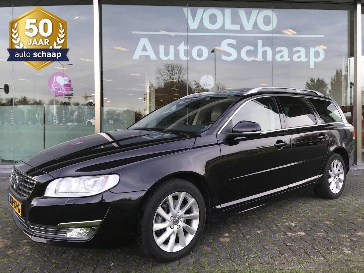Volvo V70 - 2.0 T5 Inscription Edition Automaat | Rijklaar incl garantie | Geventileerde voorstoelen H - AutoWereld.nl