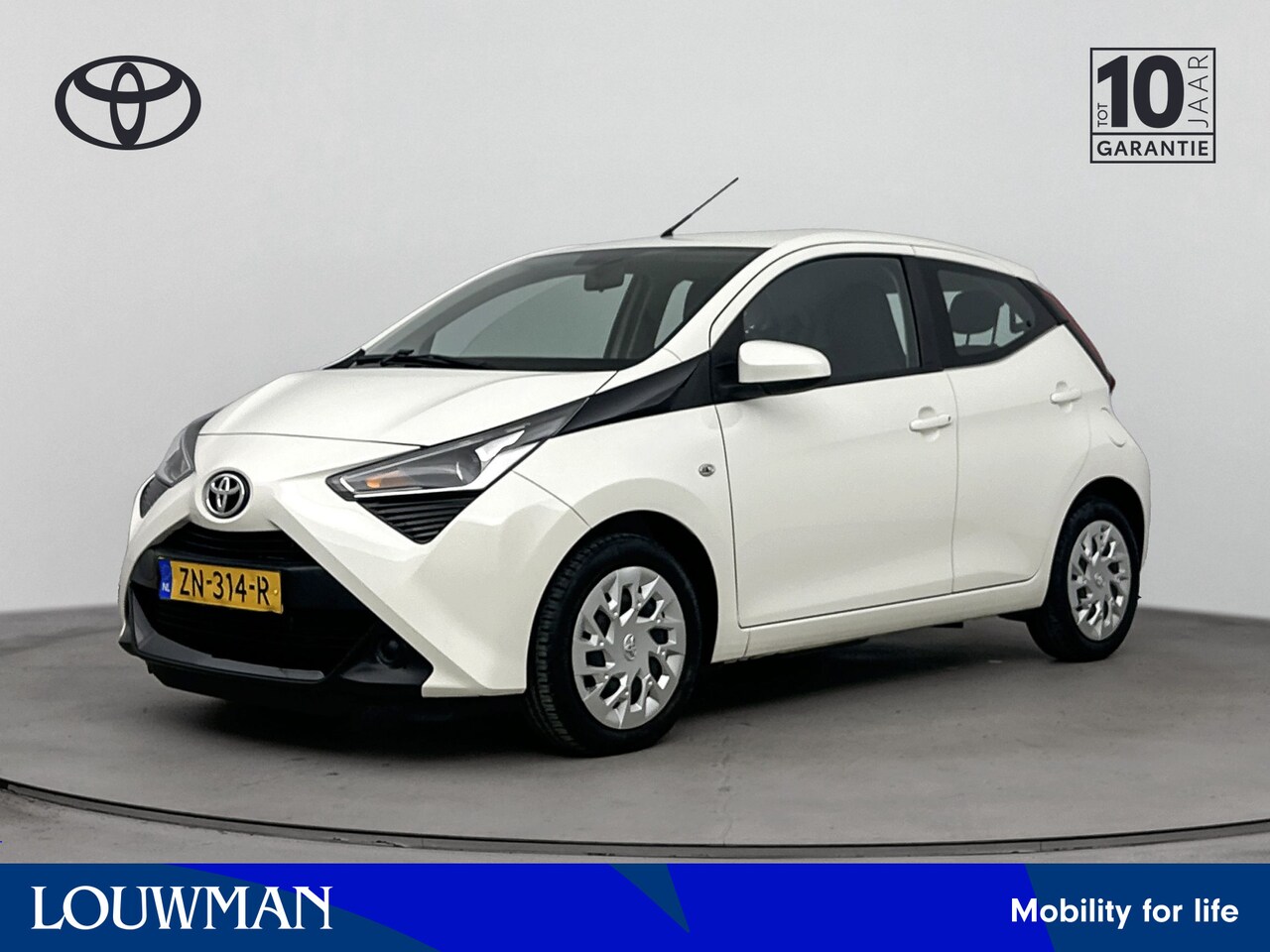 Toyota Aygo - 1.0 VVT-i x-play 5-Drs | Parkeercamera | NL-Auto | Dealeronderhouden | 1E Eig | APK 06-202 - AutoWereld.nl