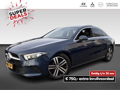 Mercedes-Benz A-klasse - 180 Business Solution Luxury | Pano | Memory stoelen | Achteruitrij camera |
