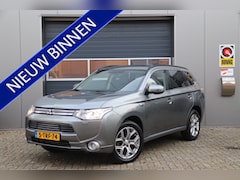 Mitsubishi Outlander - 2.0 PHEV Instyle Lage km stand