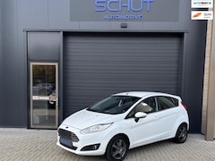 Ford Fiesta - 100pk Titanium 5DRS | CLIMA | NAVI | CAMERA | STOELVERWARMING | PDC | LAGE KM-STAND