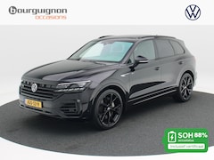 Volkswagen Touareg - 3.0 TSi eHybrid 462 Pk Automaat 4Motion R-Line | Panoramadak | Adaptive Cruise | Black Sty