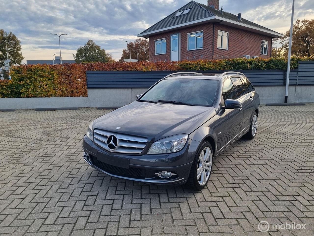 Mercedes-Benz C-klasse - W204 C250 CGI Station Avantgarde (panoramadak) - AutoWereld.nl