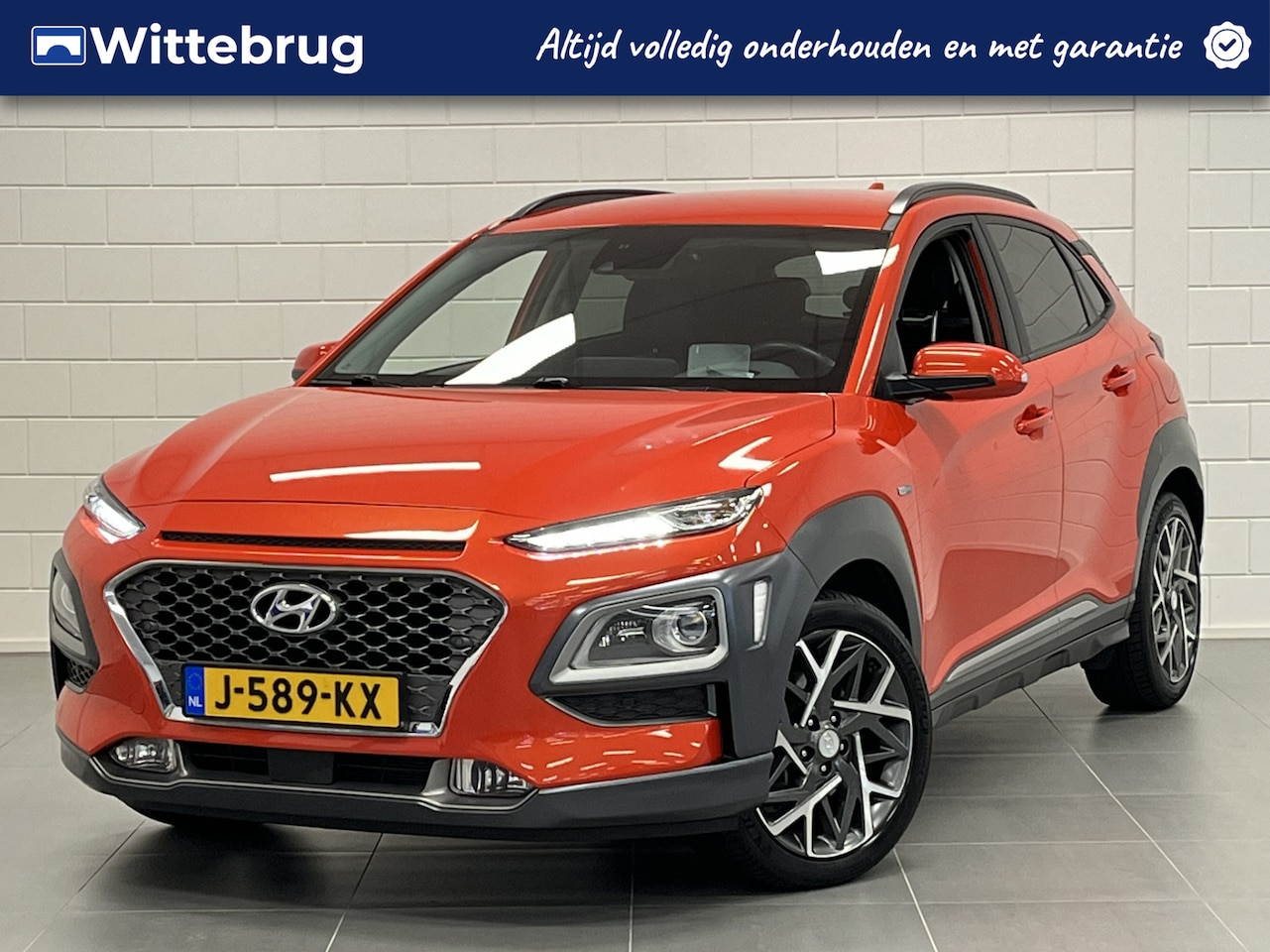 Hyundai Kona - 1.6 GDI HEV Premium LEDER | 18 INCH VELGEN | FULL LED | KEYLESS | ZEER COMPLETE AUTO! - AutoWereld.nl