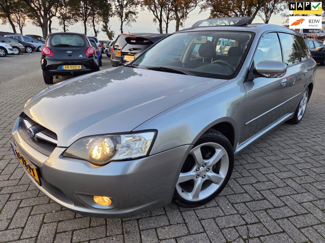 Subaru Legacy Touring Wagon - 2.0R Luxury 2006. Climate/Cruise/Mistlampen/Trekhaak etc.. APK 11-2026 - AutoWereld.nl