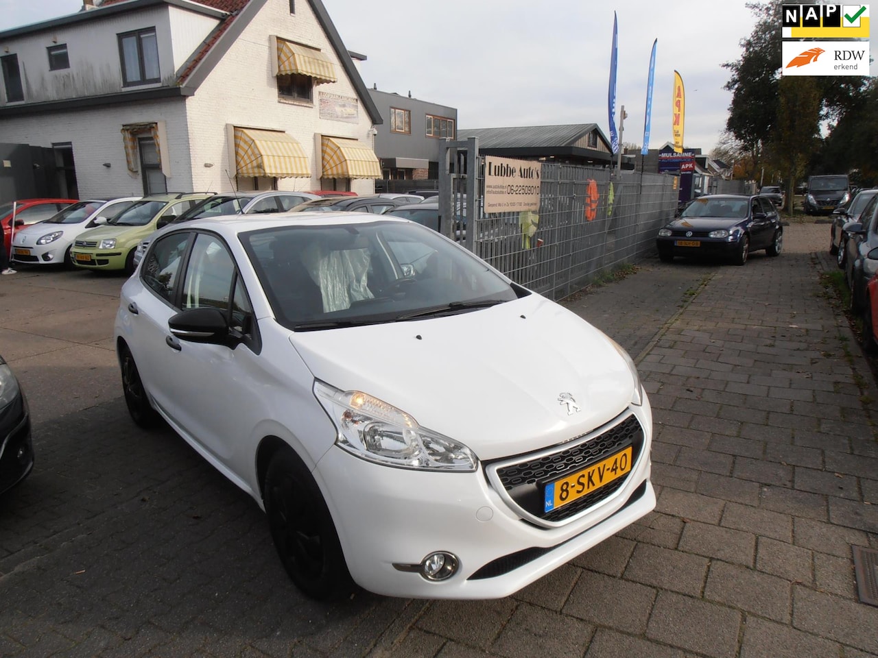 Peugeot 208 - 1.0 VTi Access st bekr airco 5drs elek pak nap apk - AutoWereld.nl