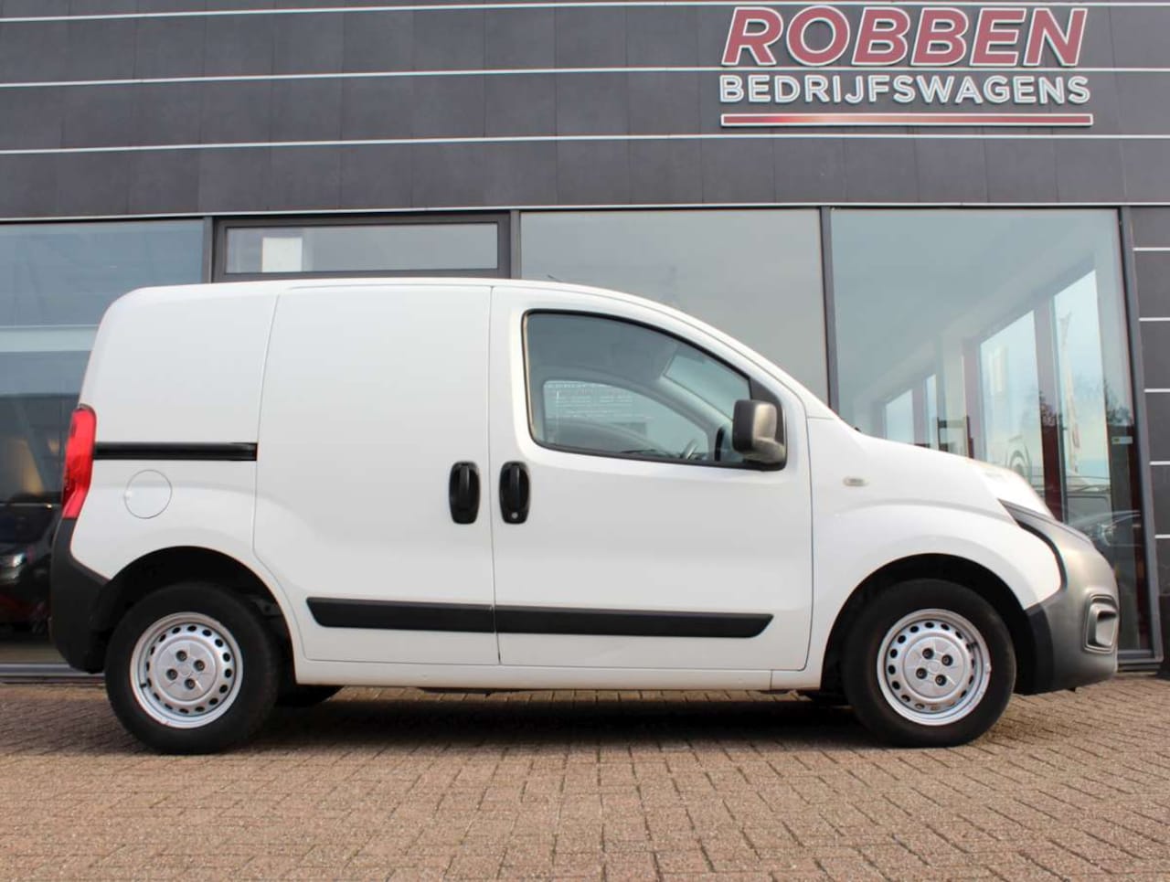 Fiat Fiorino - 1.3 MJ Airco/Trekhaak/Euro 6 - AutoWereld.nl