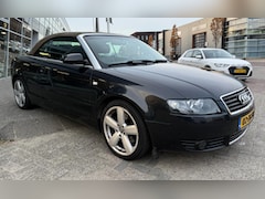 Audi A4 Cabriolet - 2.4 V6