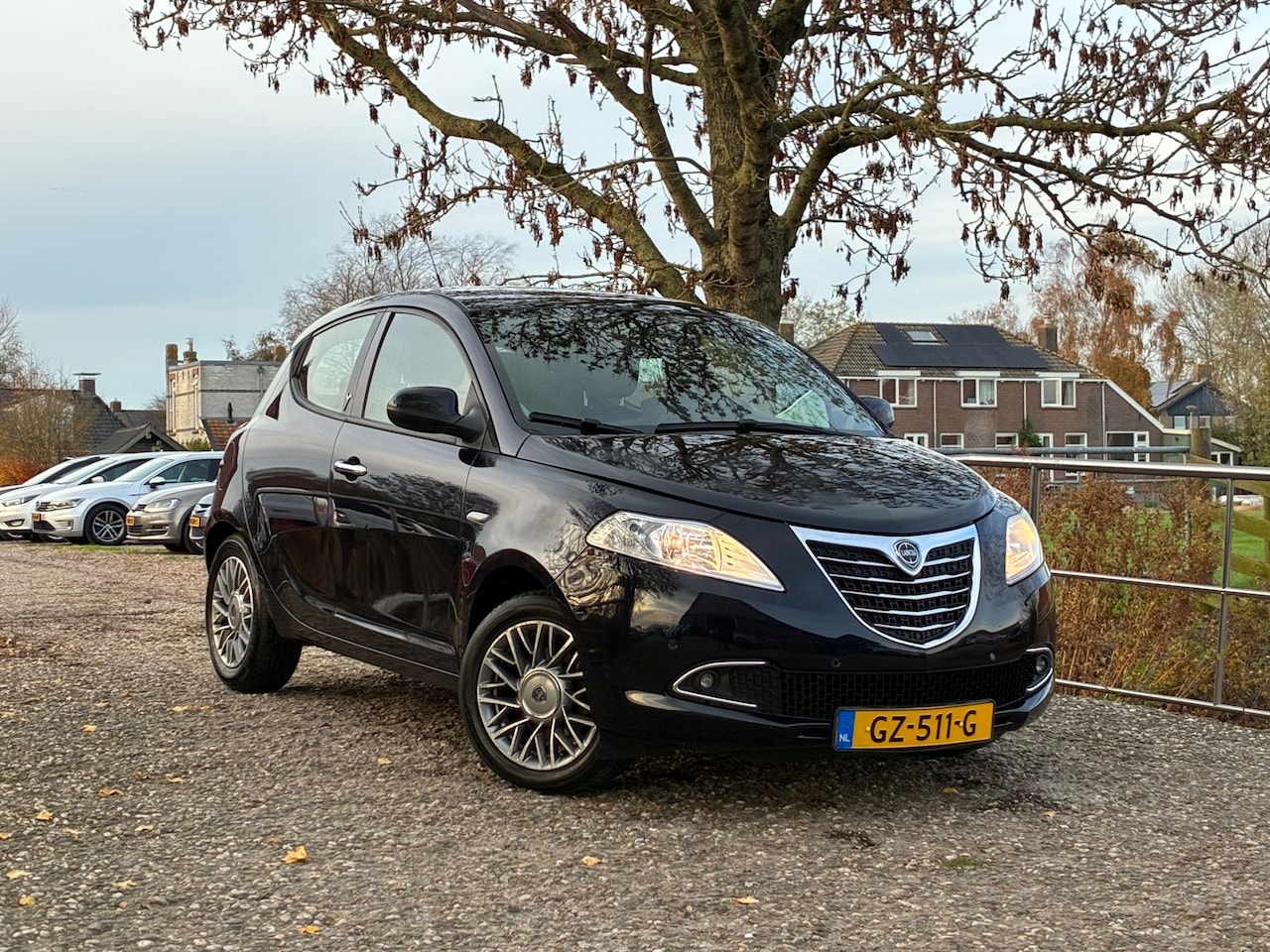 Lancia Y(psilon) - Ypsilon 0.9 TwinAir Platinum | Clima + Leder nu €3.975,-!!! - AutoWereld.nl