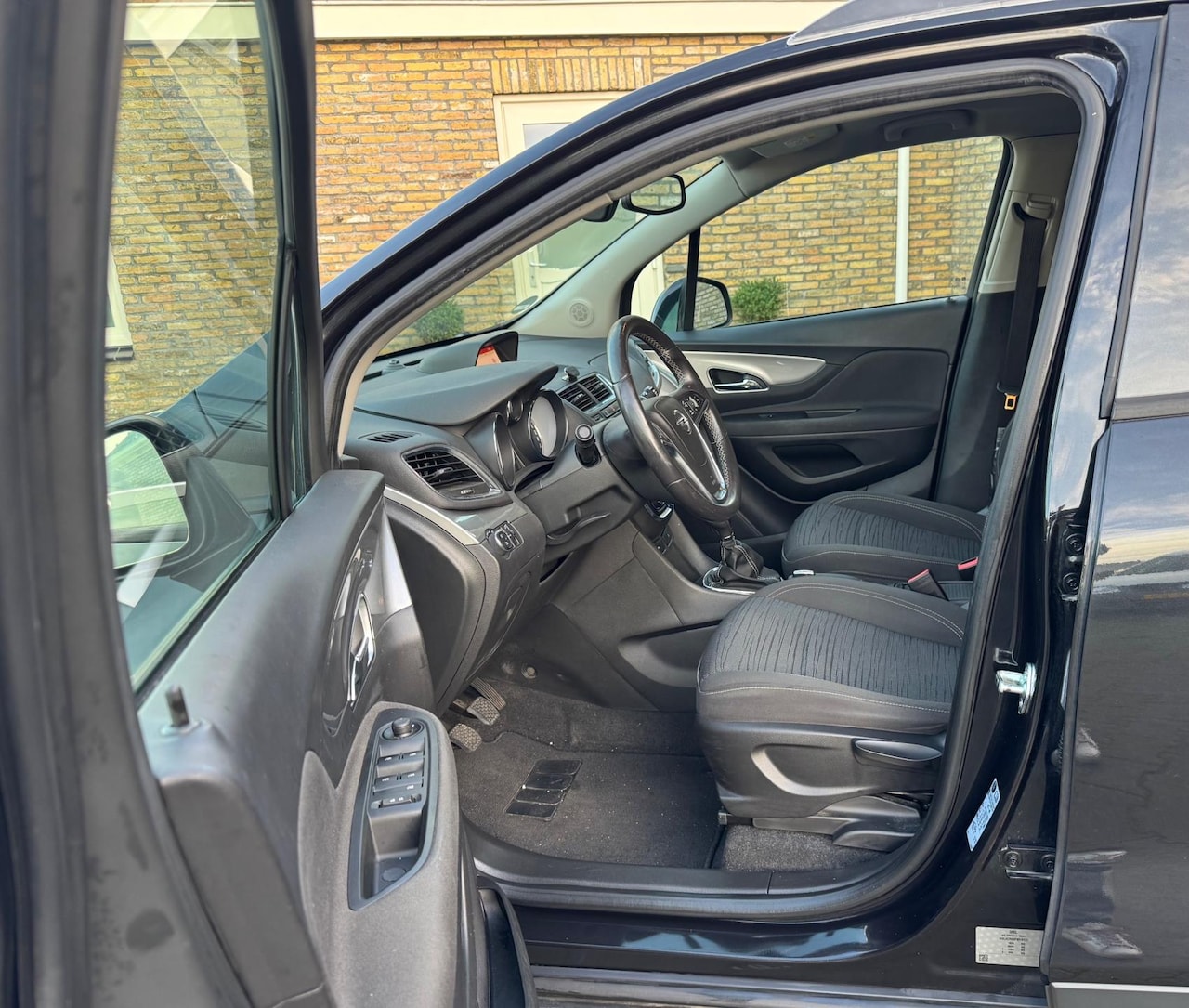 Opel Mokka - 1.4 T Edition Bj 2015 Zeer nette auto - AutoWereld.nl